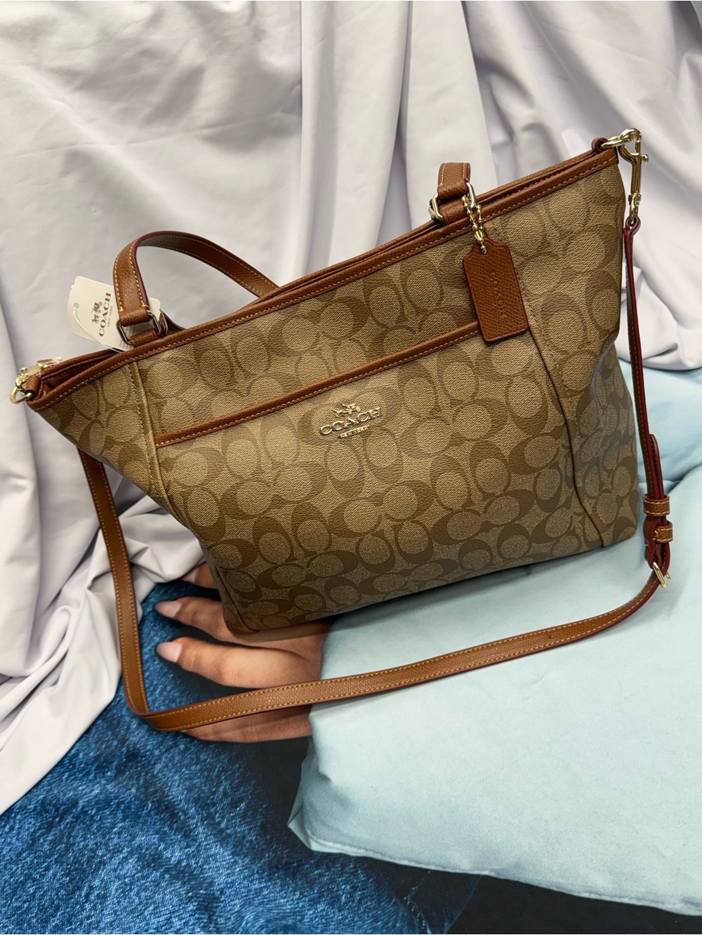 (new+tag) Coach Signature Tote / Shoulder Bag / Crossbody in Khaki Saddle Brown - Picture 13 of 16